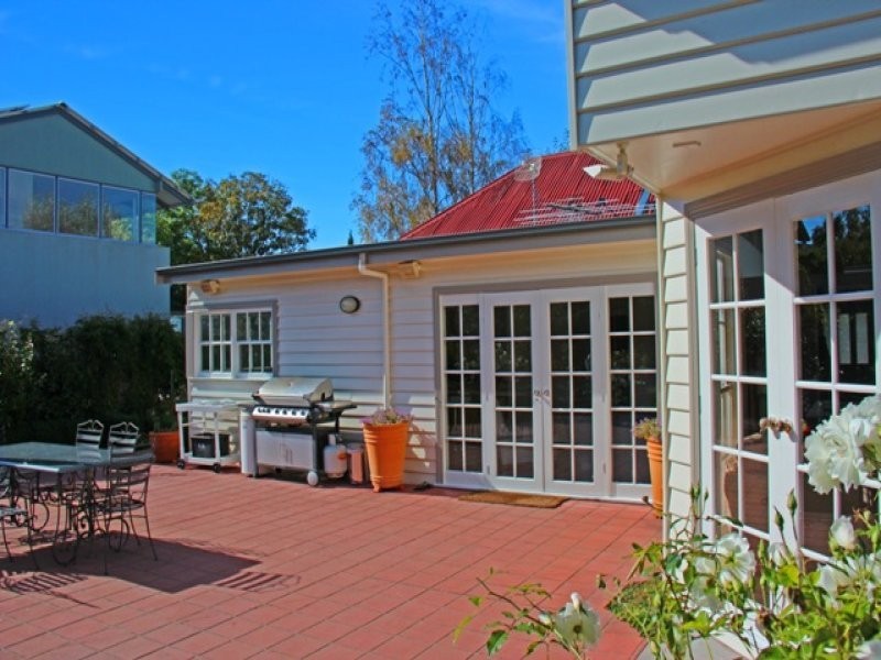 6 Windsor Street, Kingston Beach TAS 7050