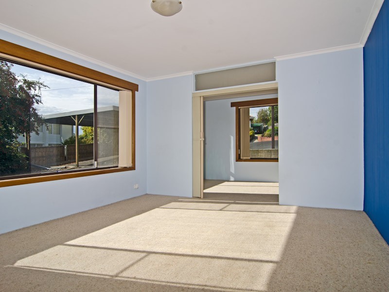 2/66 Bay Road, New Town TAS 7008