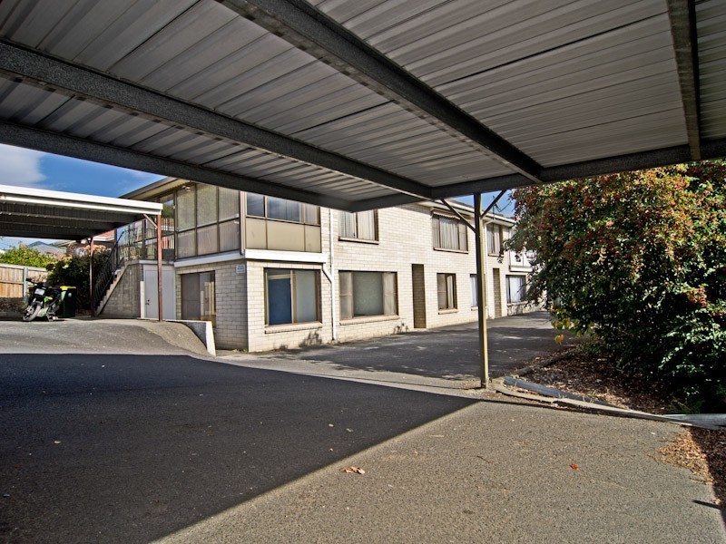 2/66 Bay Road, New Town TAS 7008