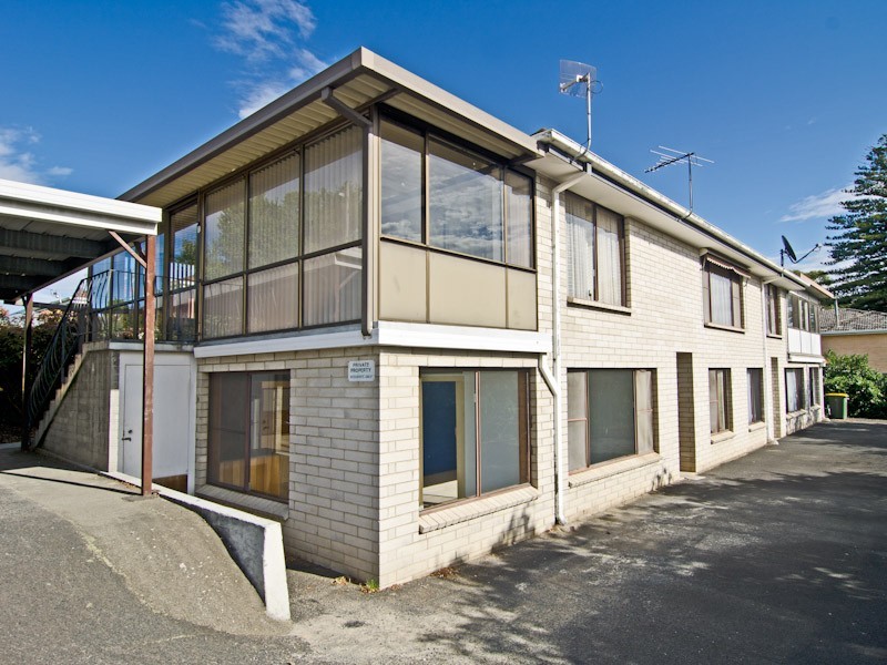 2/66 Bay Road, New Town TAS 7008
