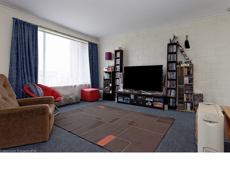 10/5 Marsh Street, New Town TAS 7008