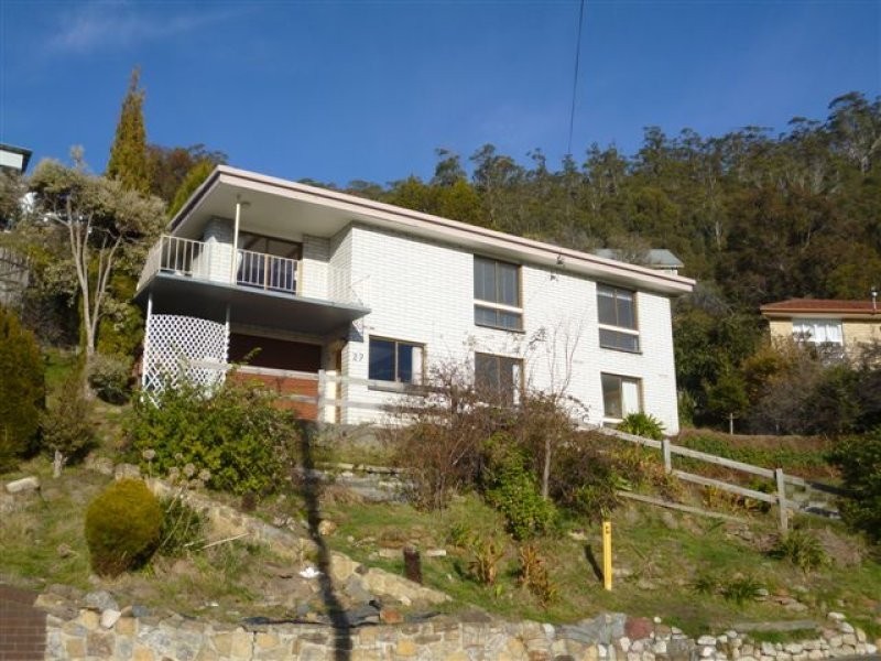 27 Clift Street, Mount Stuart TAS 7000