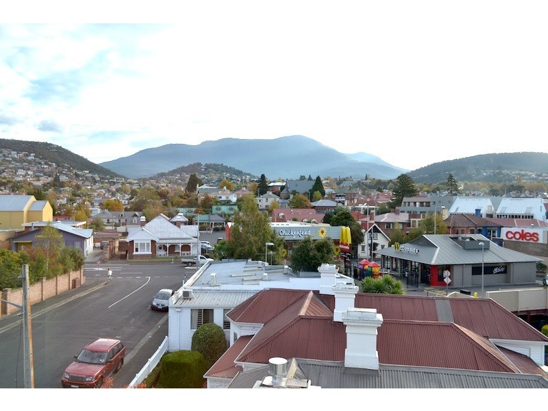 2/14 Ashfield Street, Sandy Bay TAS 7005