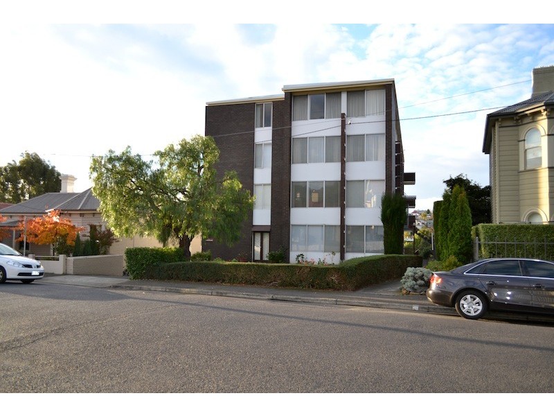 2/14 Ashfield Street, Sandy Bay TAS 7005