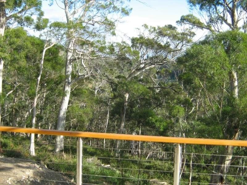 199 Cades Drive, Kingston TAS 7050