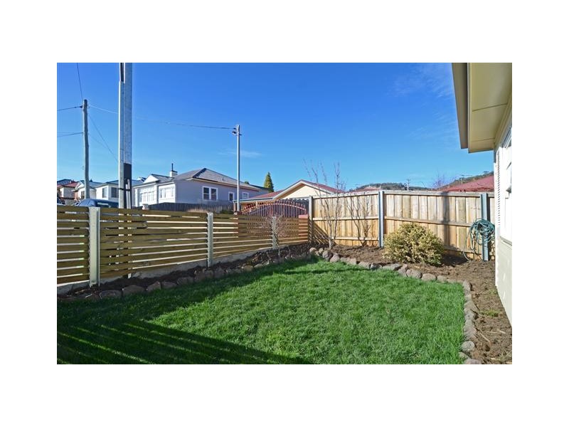 16A Cuthbert Avenue, Lenah Valley TAS 7008