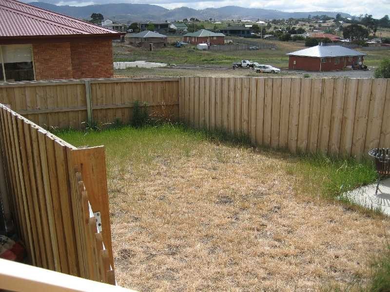 Unit 1-29 Melissa Street, Brighton TAS 7030