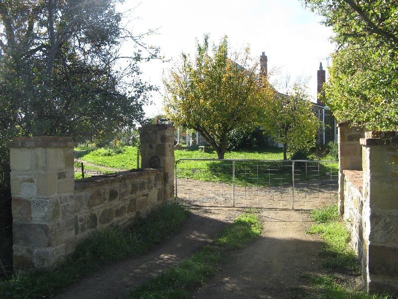 64 Main Street, Kempton TAS 7030