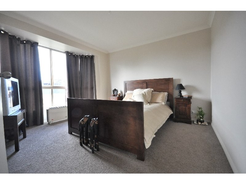 Brighton TAS 7030
