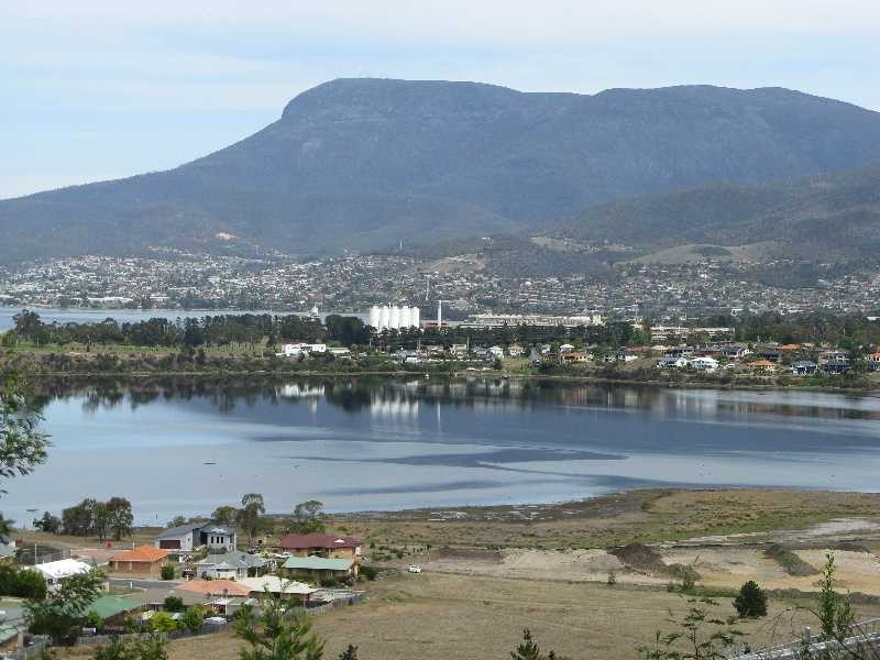 4 Peta Court, Old Beach TAS 7017