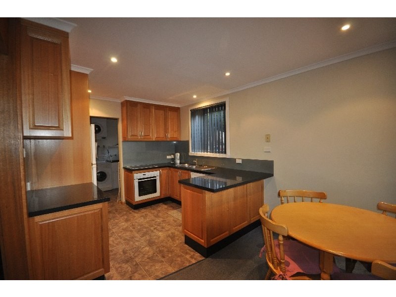 Bridgewater TAS 7030