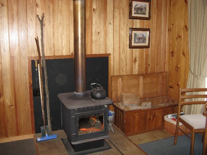 Lake Crescent TAS 7120