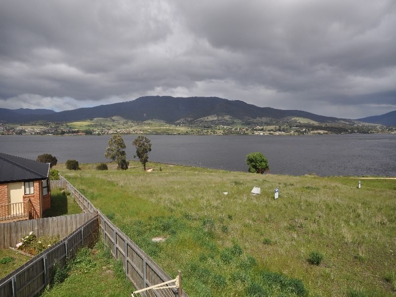 Bridgewater TAS 7030