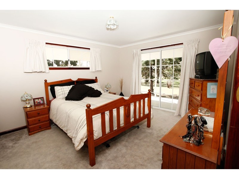 Brighton TAS 7030