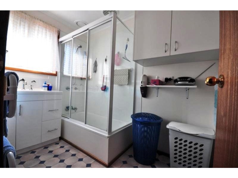 42 Tottenham Road, Gagebrook TAS 7030