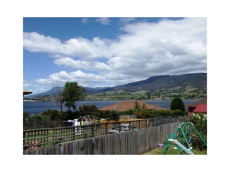 Bridgewater TAS 7030