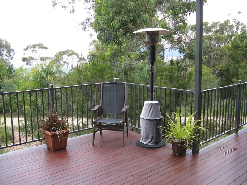 7 Van Leeuwen Crescent, Spring Beach TAS 7190