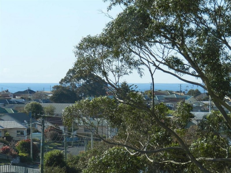 12 Nelson Street, Acton TAS 7320
