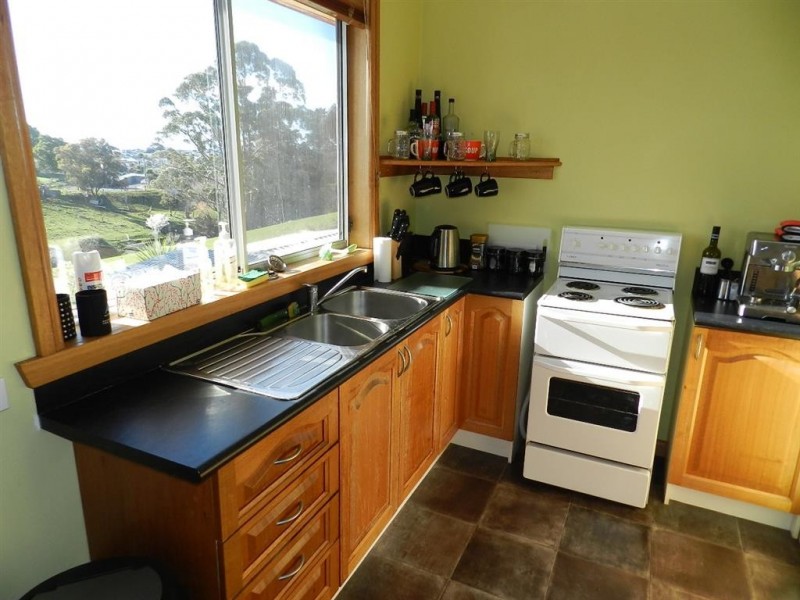 12 Nelson Street, Acton TAS 7320