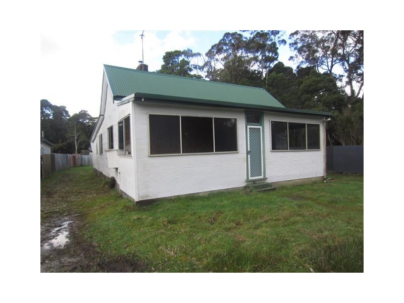 67 The Esplanade, Strahan TAS 7468