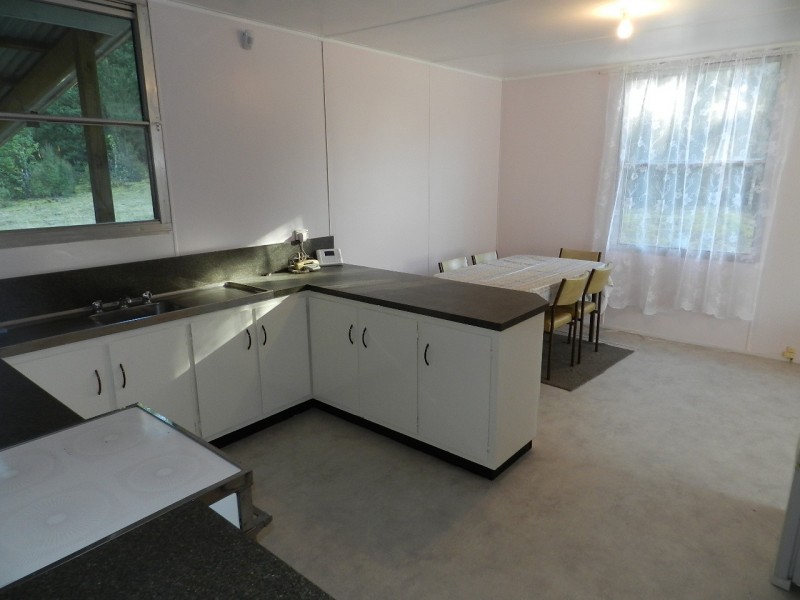 1004 West Calder Road (Takone end), Calder TAS 7325