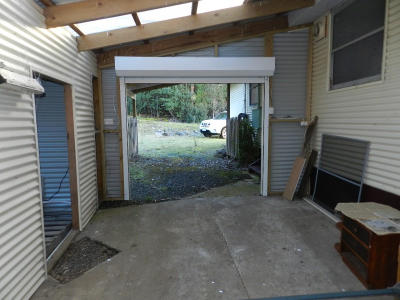 1004 West Calder Road (Takone end), Calder TAS 7325