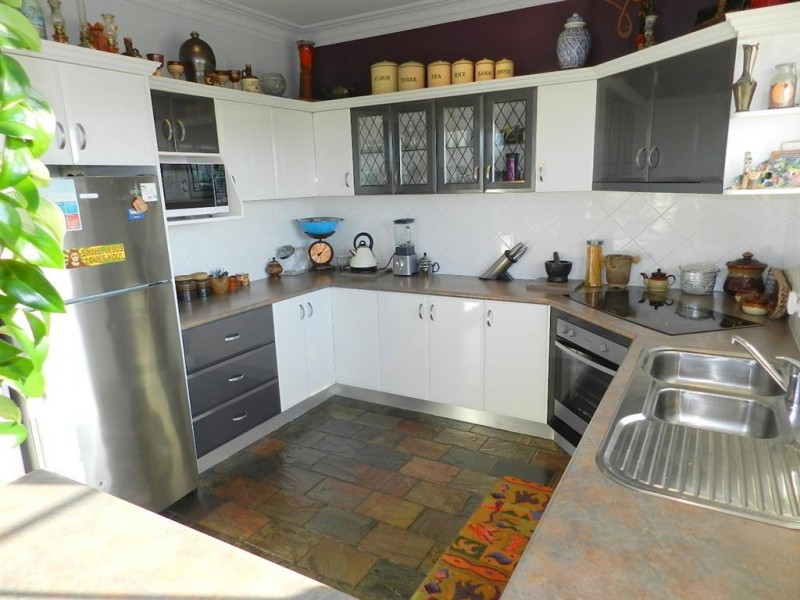 9 Boston Avenue, Cooee TAS 7320