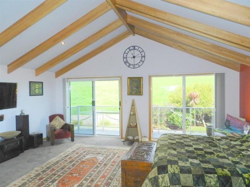 9 Boston Avenue, Cooee TAS 7320