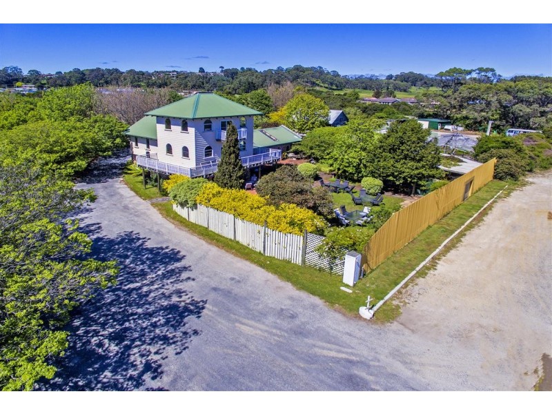 115 Bass Highway, Somerset TAS 7322