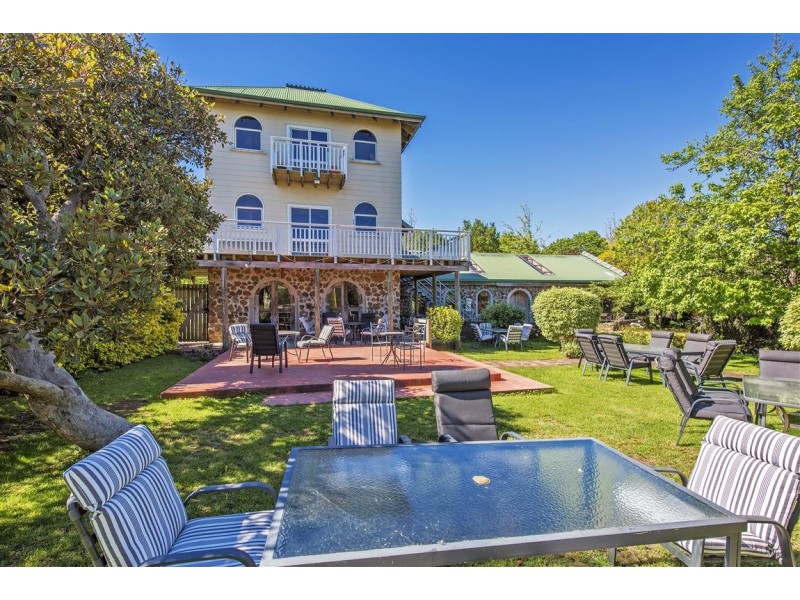115 Bass Highway, Somerset TAS 7322