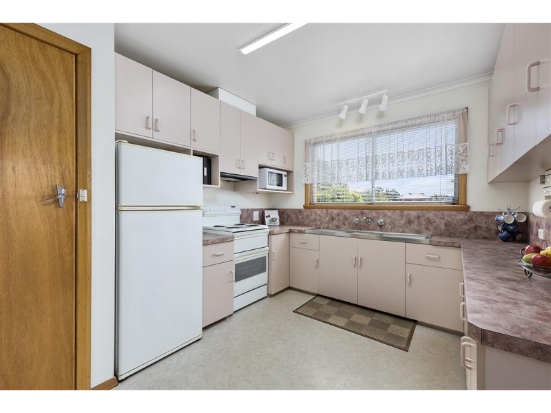 9A Wragg Street, Somerset TAS 7322