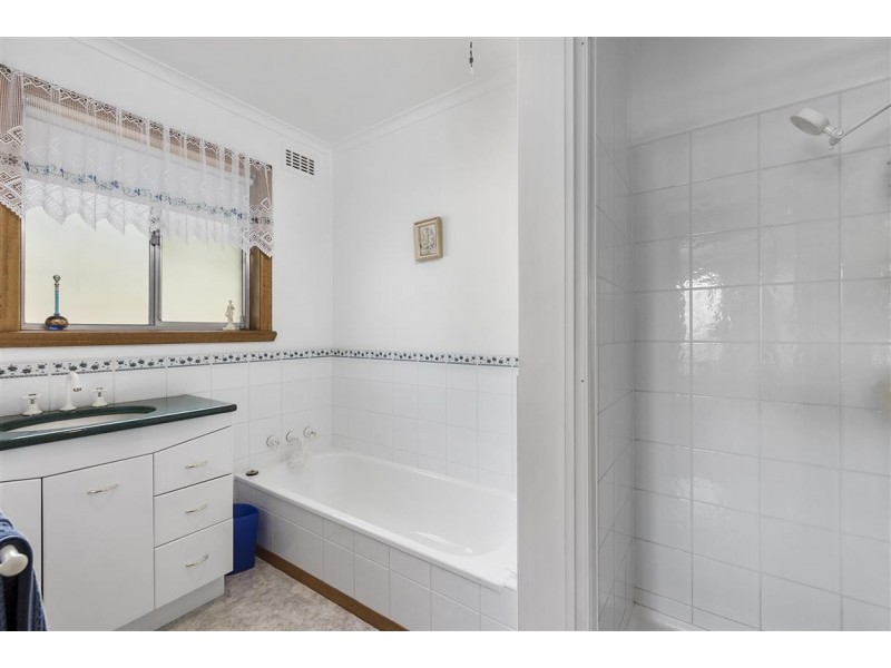 9A Wragg Street, Somerset TAS 7322