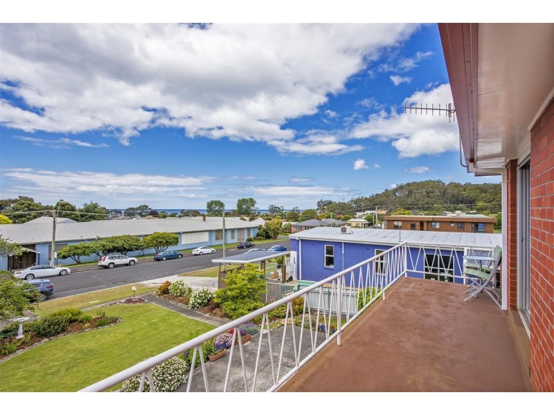 9A Wragg Street, Somerset TAS 7322