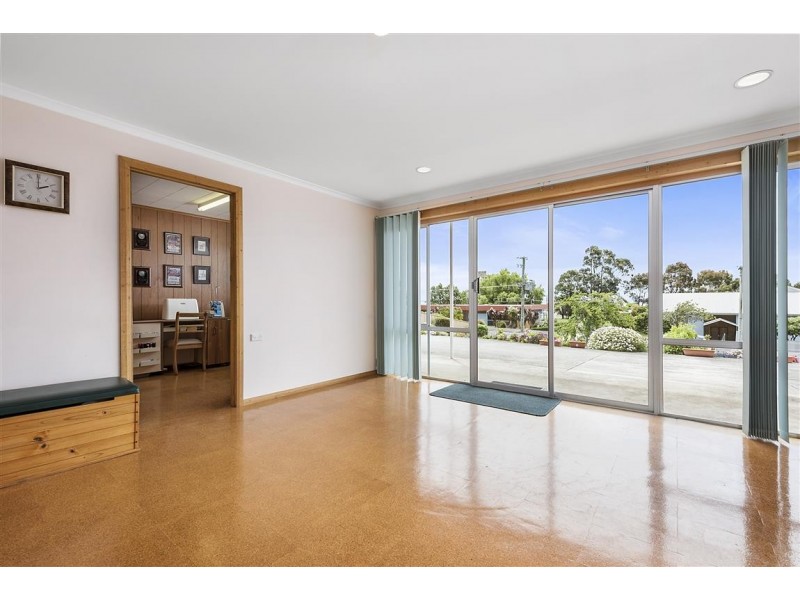 9A Wragg Street, Somerset TAS 7322