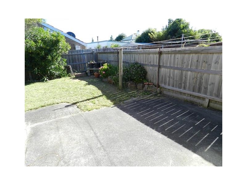 8/4 Federal Street, Upper Burnie TAS 7320