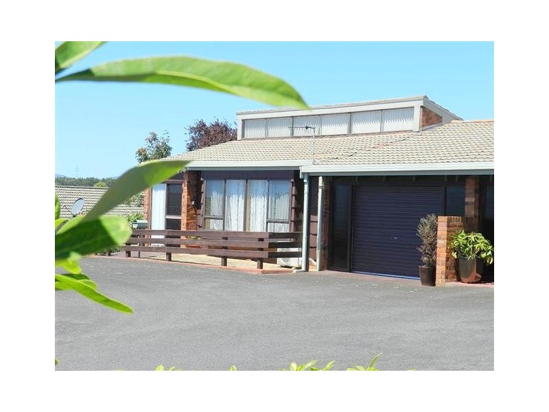 8/4 Federal Street, Upper Burnie TAS 7320