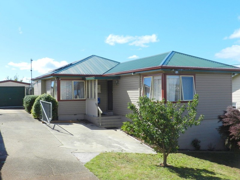 13 Whitford Street, Upper Burnie TAS 7320