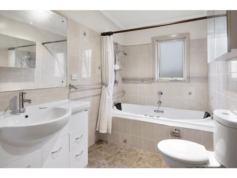 13 Whitford Street, Upper Burnie TAS 7320
