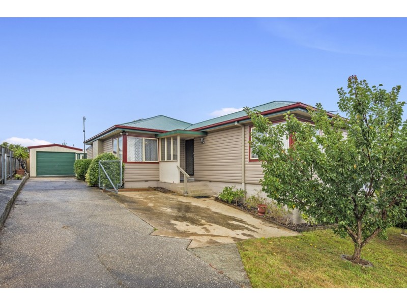 13 Whitford Street, Upper Burnie TAS 7320