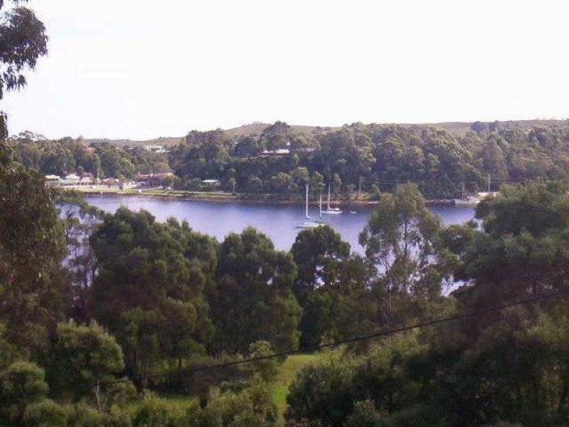 8 Harrison Street, Strahan TAS 7468