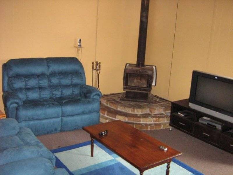 54 Main Street, Zeehan TAS 7469