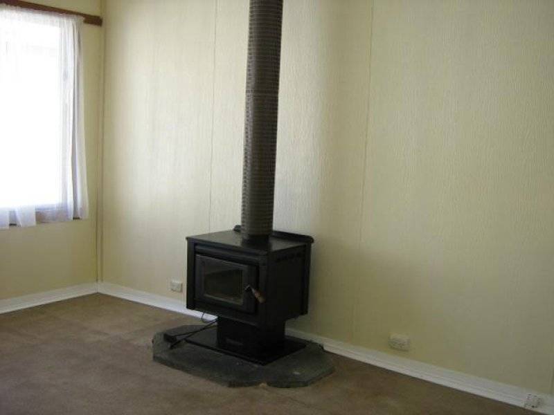 11 Mary Street, Queenstown TAS 7467