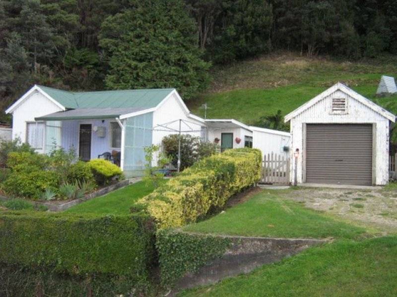 4 Henry Street, Queenstown TAS 7467