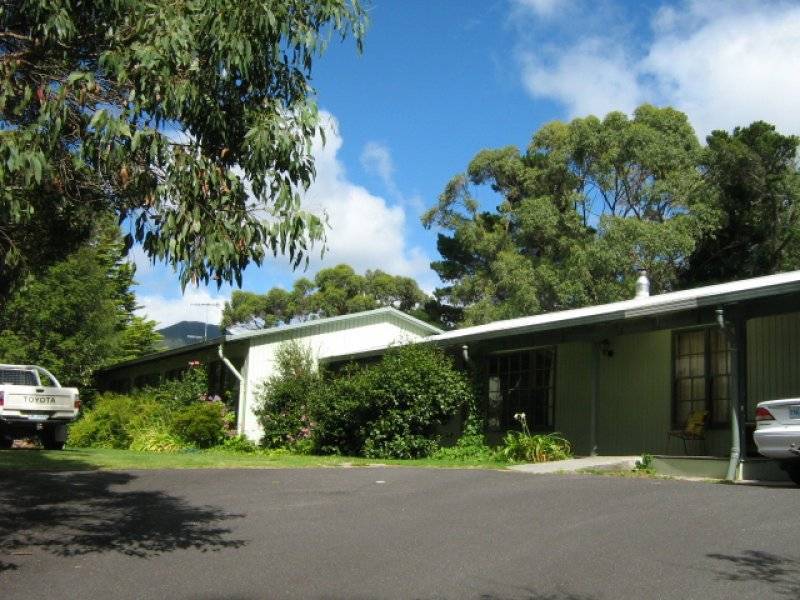11 Fincham Street, Zeehan TAS 7469