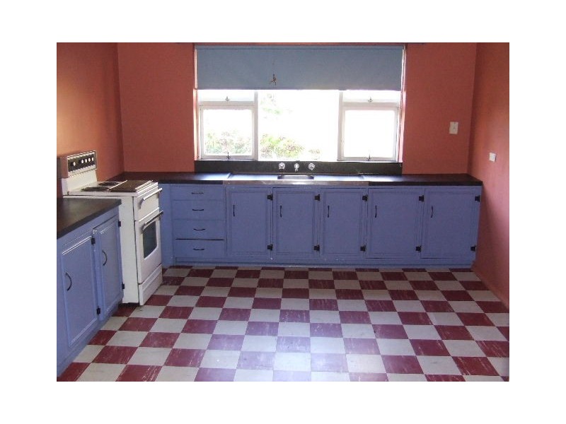 2 Ross, Burnie TAS 7320