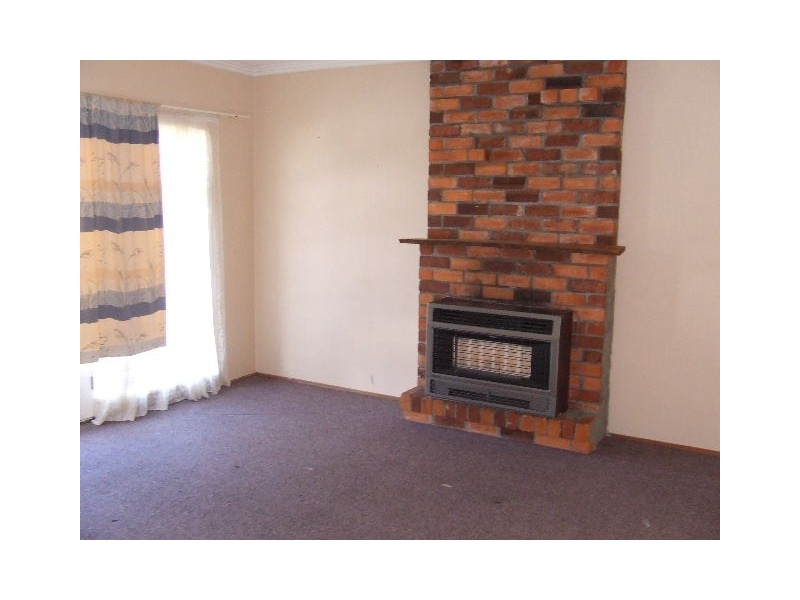 2 Ross, Burnie TAS 7320