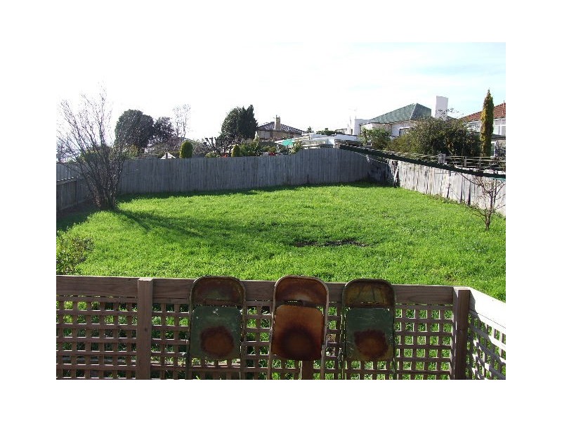 2 Ross, Burnie TAS 7320