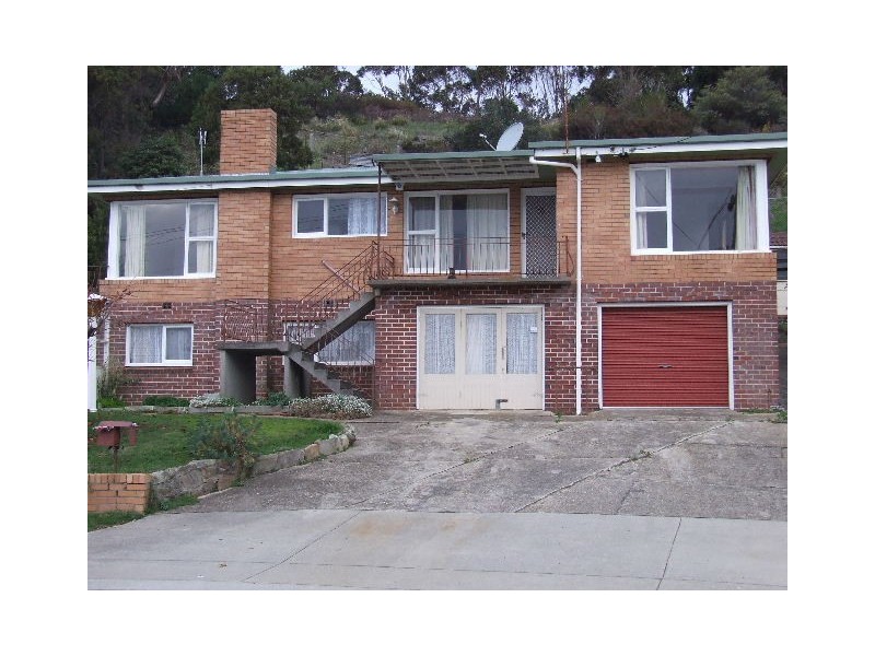 17 Saundridge Road, Cooee TAS 7320