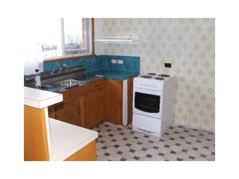 17 Saundridge Road, Cooee TAS 7320