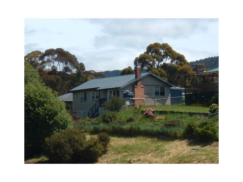 17 Giblin Street, Rosebery TAS 7470